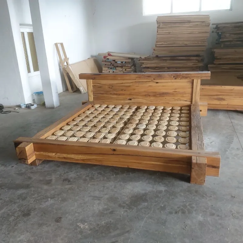 Solid oak bed 03