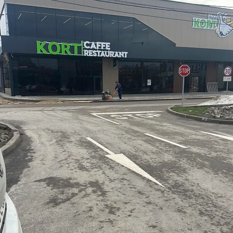 Restoran i café bar za Kort — Vanjski izgled objekta
