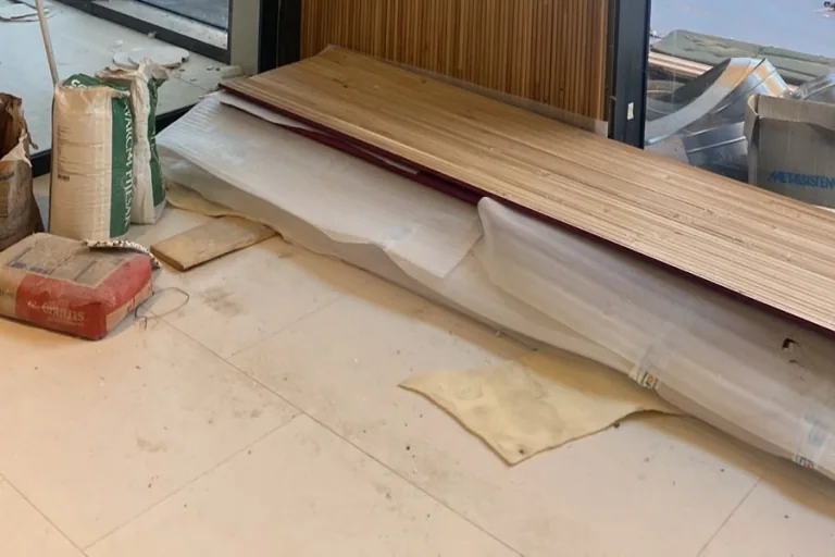 Kort restoran — izvedba elemenata od drveta 08